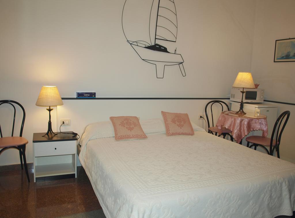 Hotel La Conchiglia La Maddalena  Quarto foto